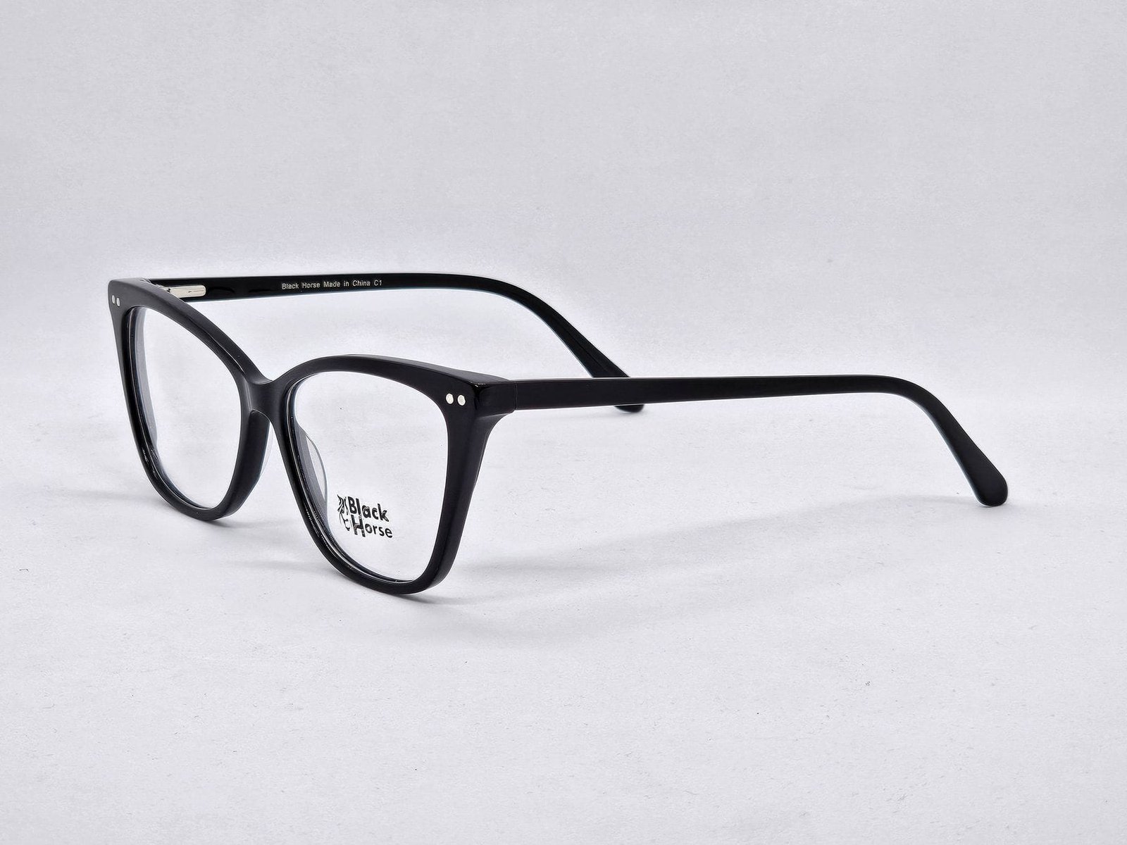 cmeurdiw44mqd01kshoh55yip 20250828 021557