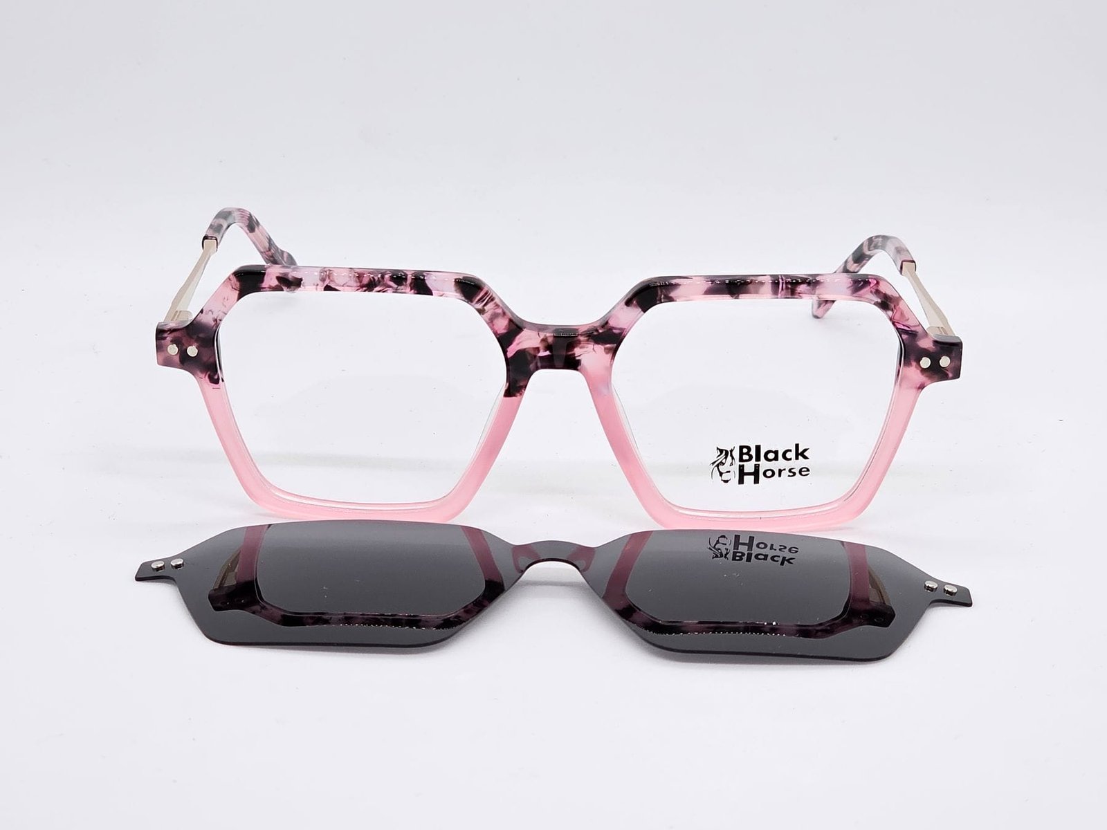 cmeuq86wh4mjn01ksg7nv9bah 20250828 005401