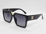 Sunglasses| LOUISVUTTON | 32293