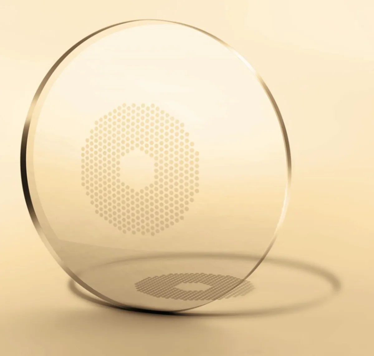 تقنية MiYOSMART من HOYA لتوضيح قطاعات قرص العسل الدقيقة للتحكم في قصر النظر