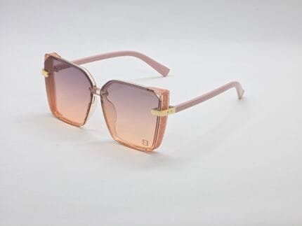 Sunglasses| FENDI | DD15163