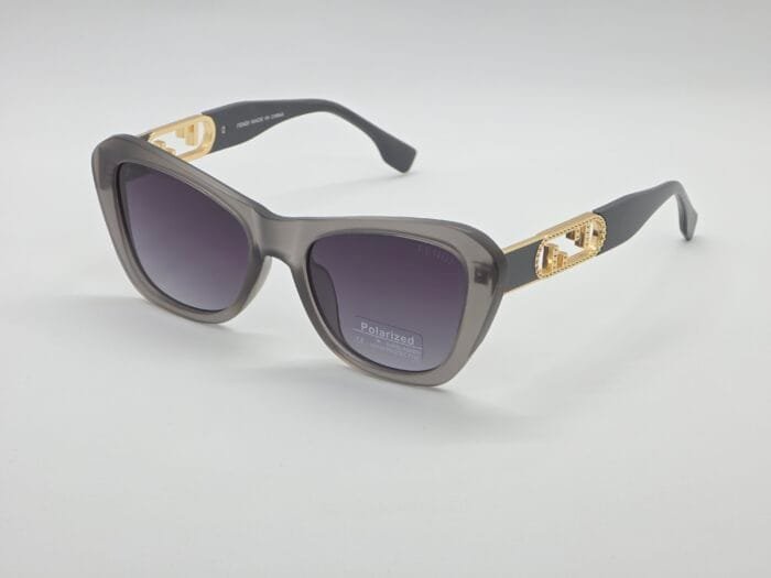 Sunglasses| FENDI | MB19