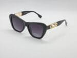 Sunglasses| FENDI | MB19