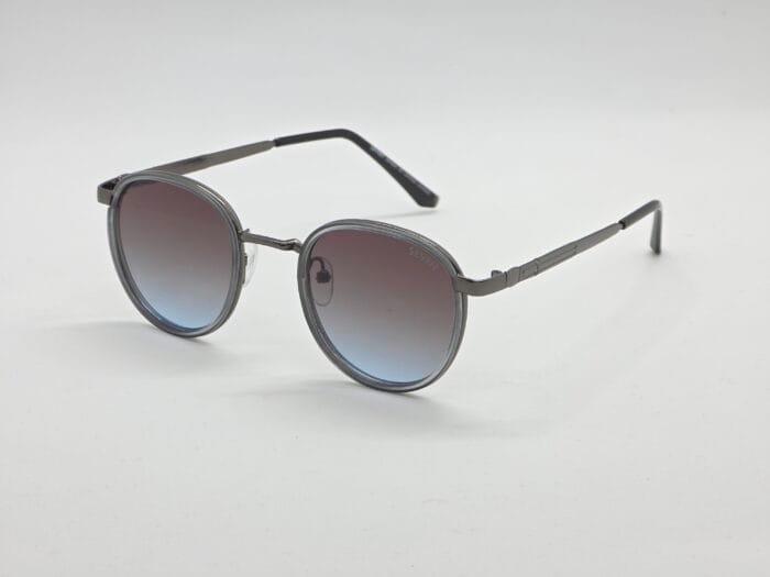 Sunglasses| SEVEN | B823
